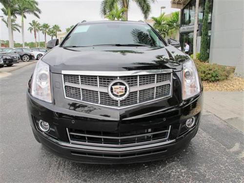 Cadillac SRX 2011 photo 2
