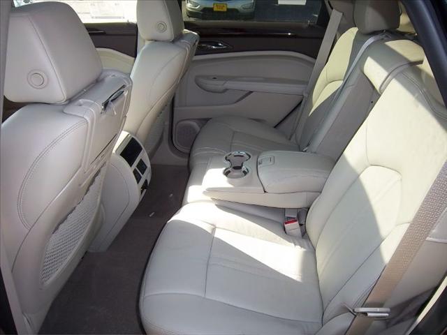 Cadillac SRX 2011 photo 4