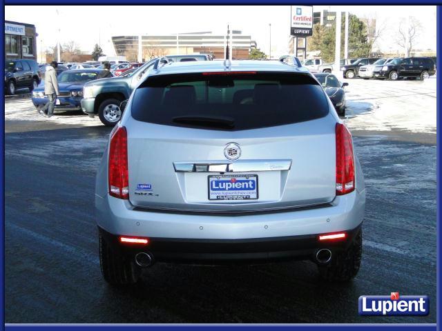 Cadillac SRX 2011 photo 5
