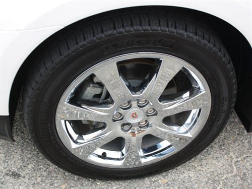 Cadillac SRX 2011 photo 1