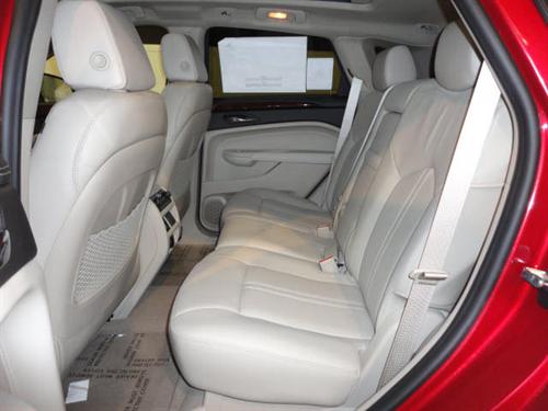 Cadillac SRX 2011 photo 3