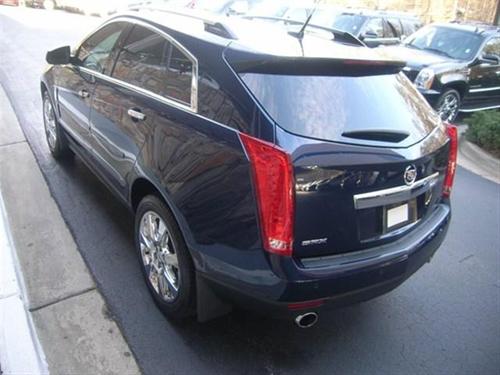 Cadillac SRX 2011 photo 3