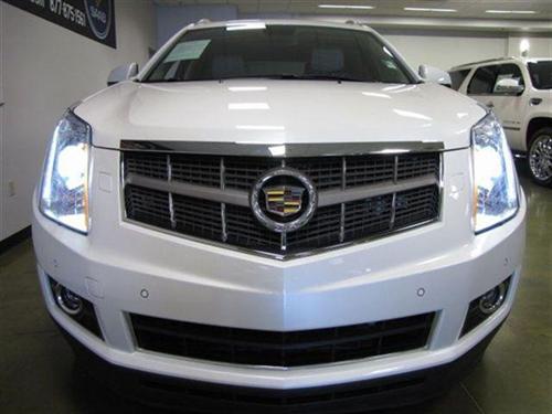 Cadillac SRX 2011 photo 1