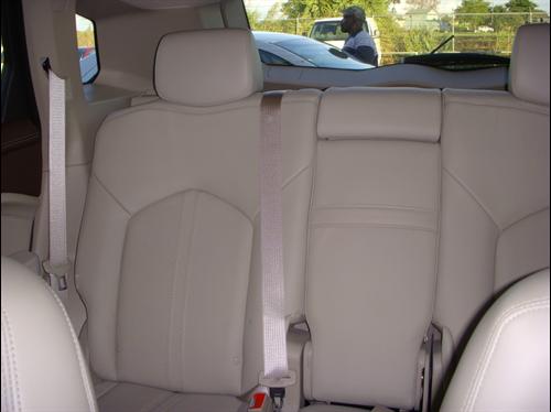 Cadillac SRX 2011 photo 1