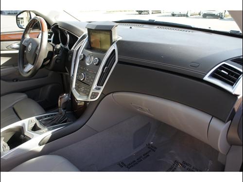Cadillac SRX 2011 photo 3