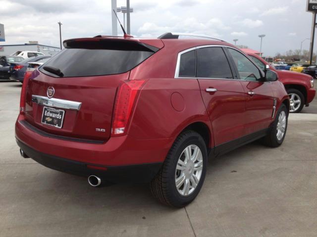Cadillac SRX 2012 photo 1