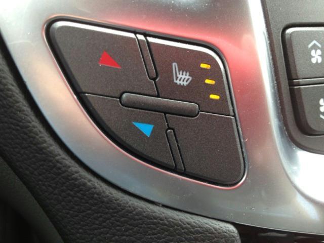 Cadillac SRX 2012 photo 10