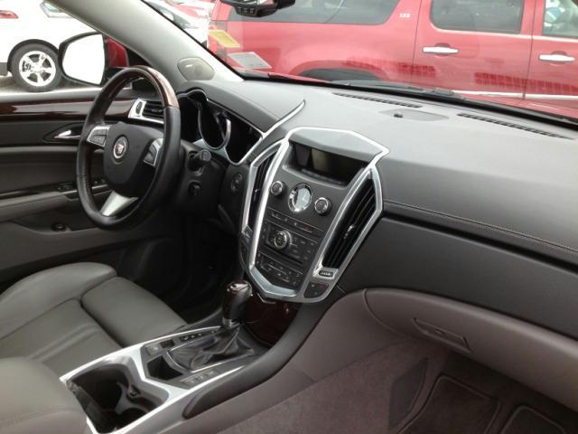 Cadillac SRX 2012 photo 13