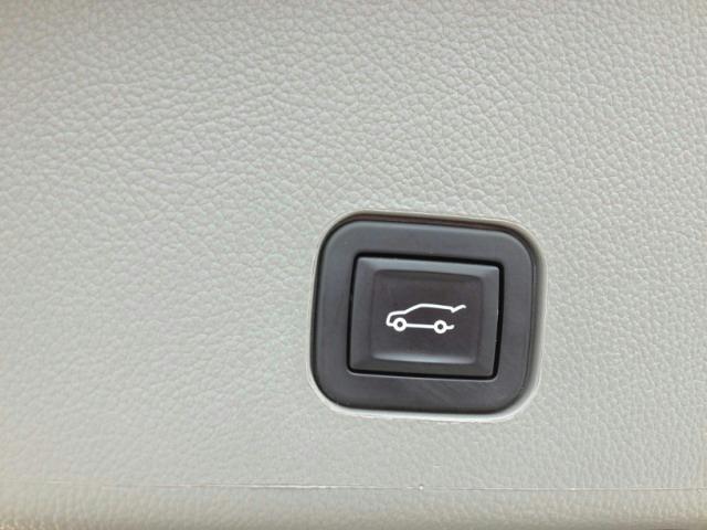 Cadillac SRX 2012 photo 4
