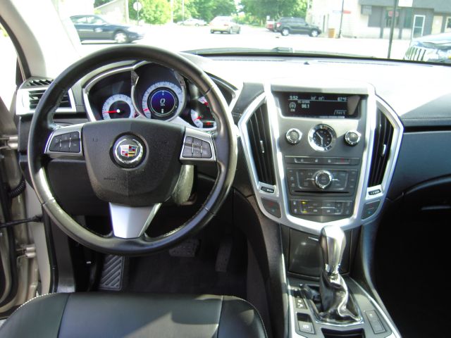 Cadillac SRX 2012 photo 0