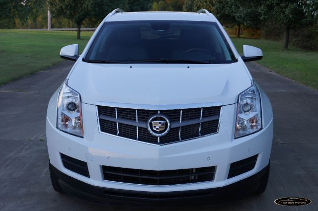 Cadillac SRX 2012 photo 2