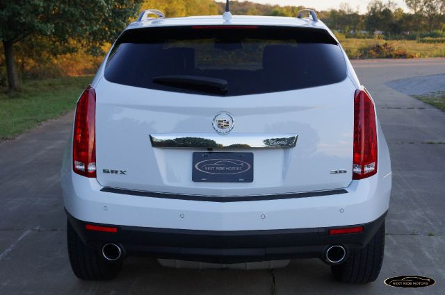 Cadillac SRX 2012 photo 4