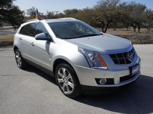 Cadillac SRX Quad Cab Shortbox4x4 Waldoch SUV