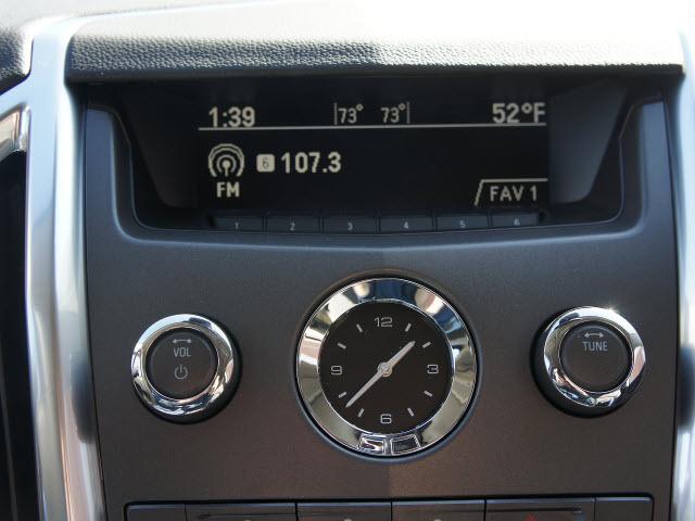 Cadillac SRX 2012 photo 1