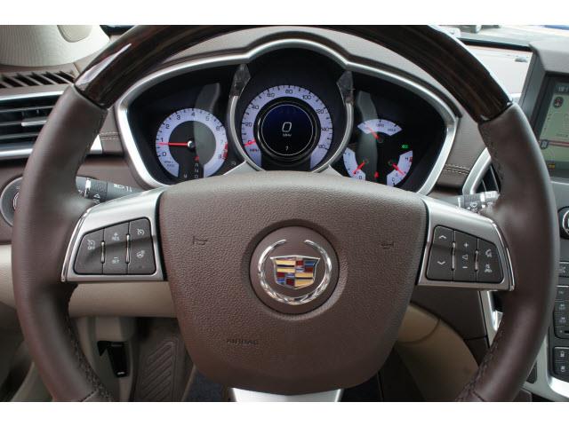 Cadillac SRX 2012 photo 1