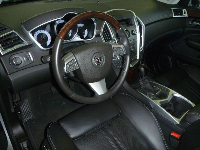 Cadillac SRX 2012 photo 11