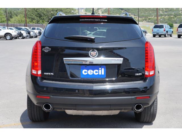 Cadillac SRX 2013 photo 3