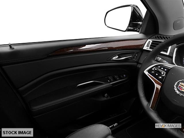 Cadillac SRX 2013 photo 1