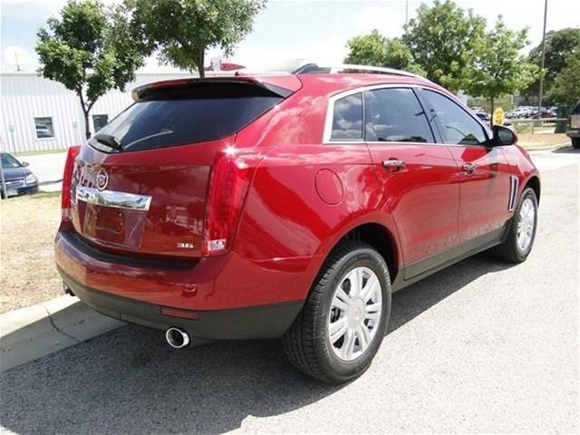 Cadillac SRX 2013 photo 2
