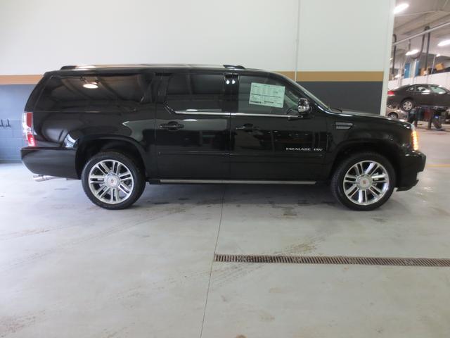 Cadillac SRX Coupe SUV