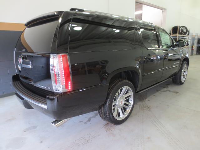 Cadillac SRX 2014 photo 3