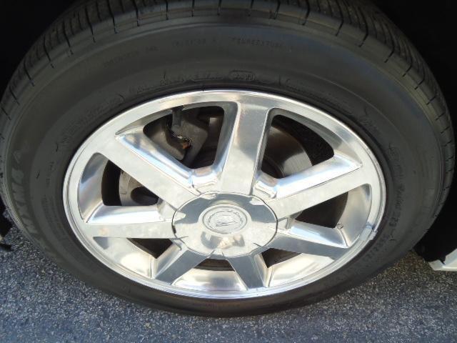 Cadillac STS 2005 photo 19