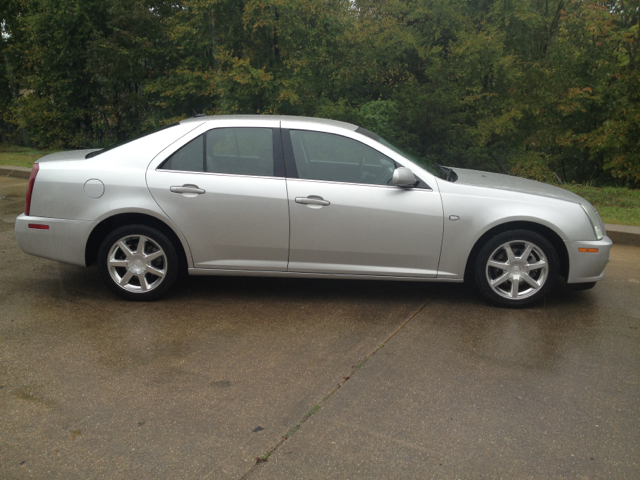 Cadillac STS 2005 photo 4