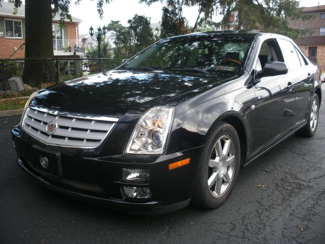 Cadillac STS 2005 photo 3