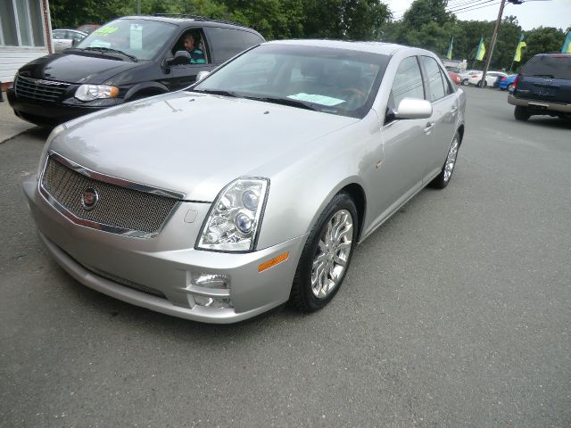Cadillac STS 2005 photo 4