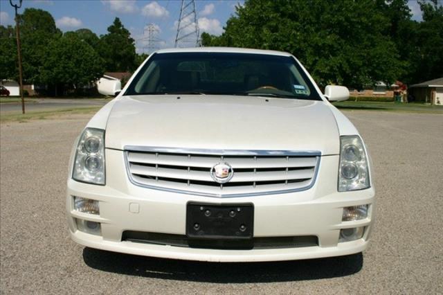 Cadillac STS 2005 photo 0