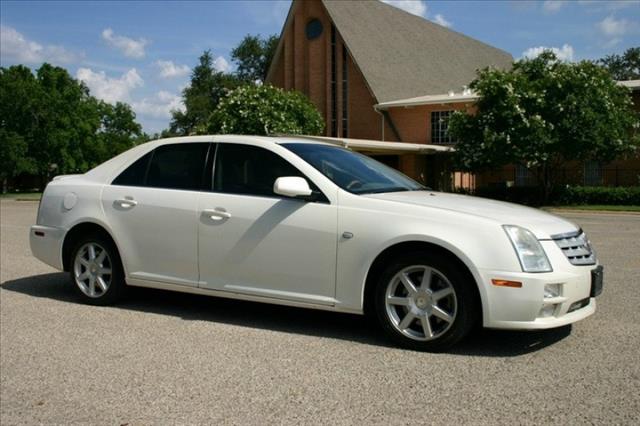 Cadillac STS 2005 photo 4
