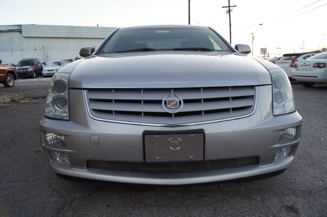 Cadillac STS 2005 photo 1