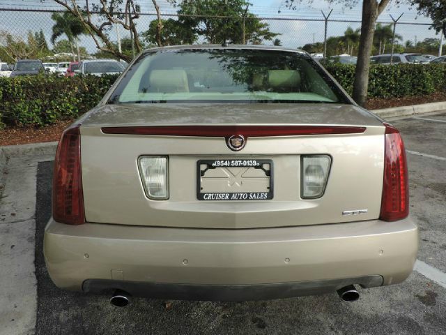 Cadillac STS 2005 photo 3