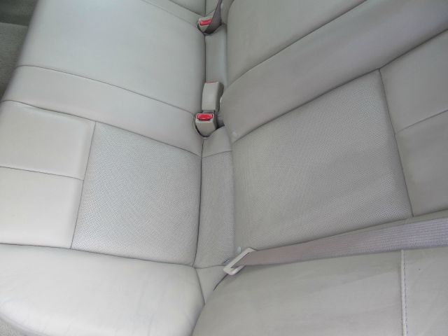 Cadillac STS 2005 photo 12