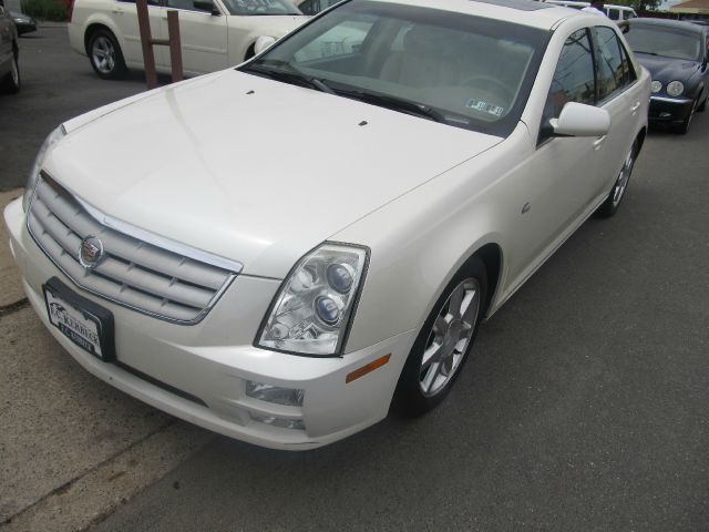 Cadillac STS 2005 photo 21