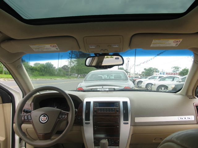 Cadillac STS 2005 photo 9