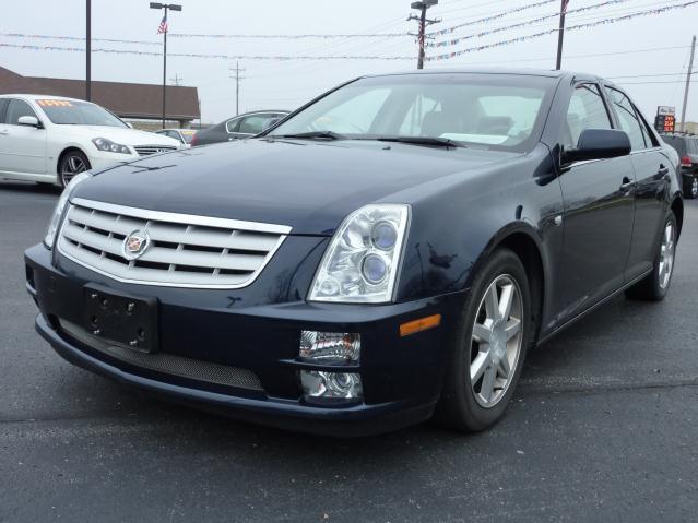 Cadillac STS DTS Sedan