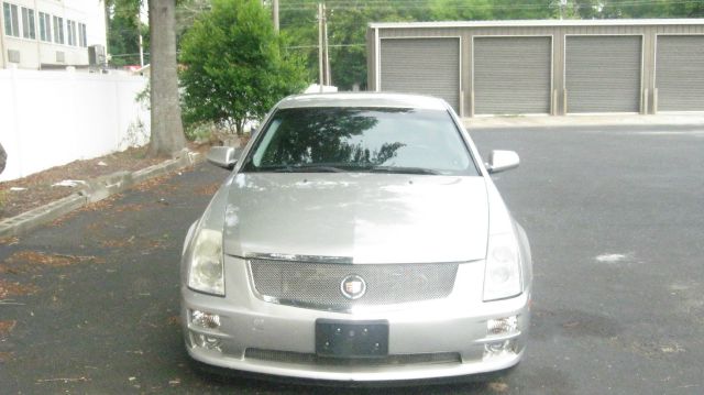 Cadillac STS 2005 photo 1