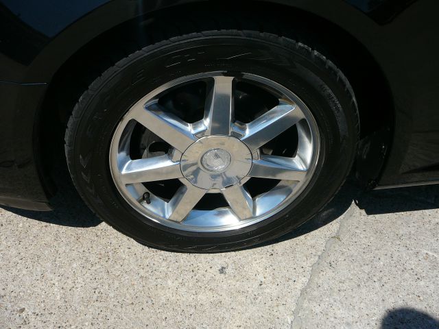 Cadillac STS 2005 photo 3