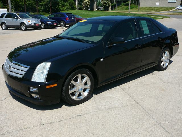Cadillac STS 2005 photo 1