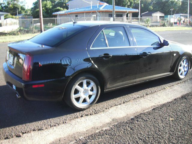 Cadillac STS 2005 photo 2