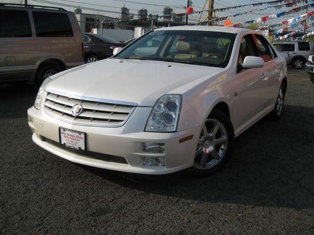 Cadillac STS 2005 photo 4