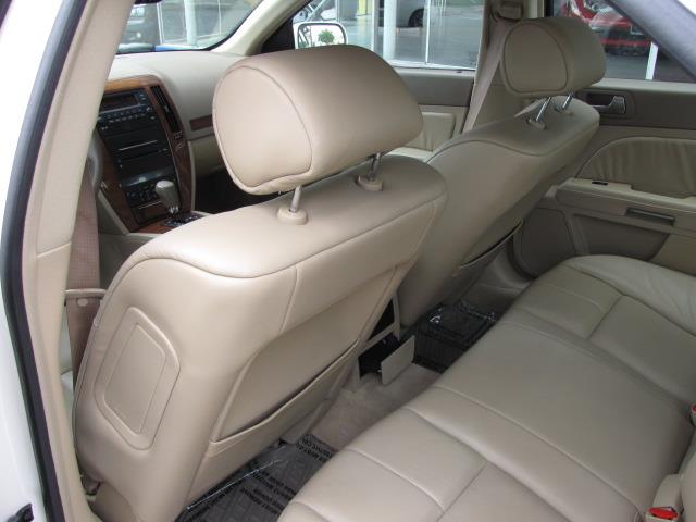 Cadillac STS 2005 photo 3