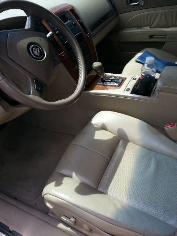 Cadillac STS 2005 photo 1