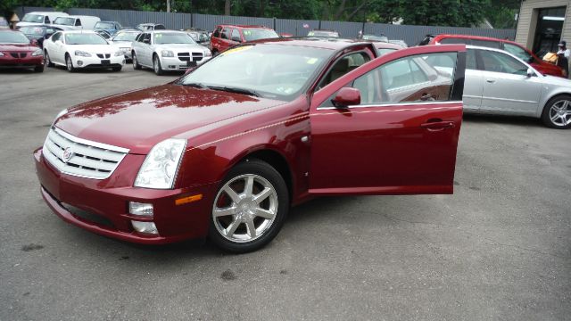 Cadillac STS 2006 photo 4