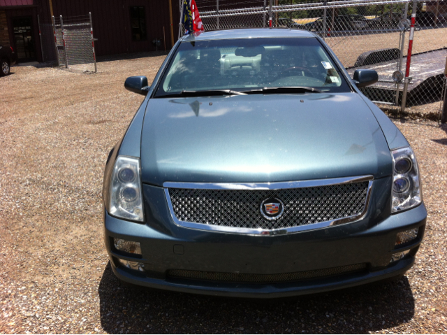 Cadillac STS 2006 photo 13