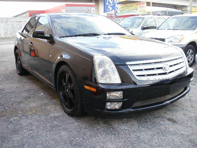 Cadillac STS 2006 photo 4