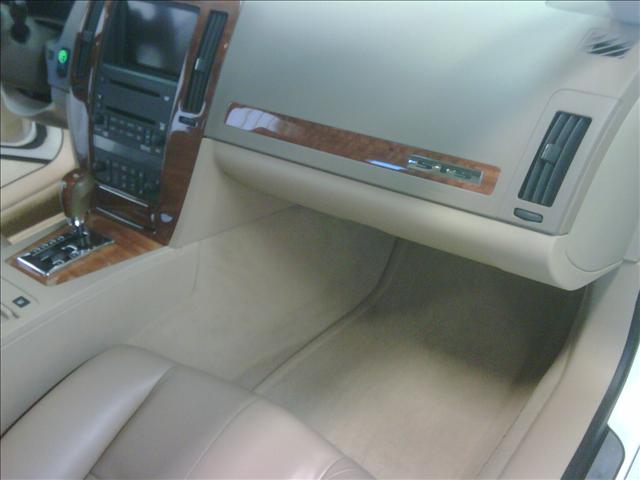 Cadillac STS 2006 photo 3