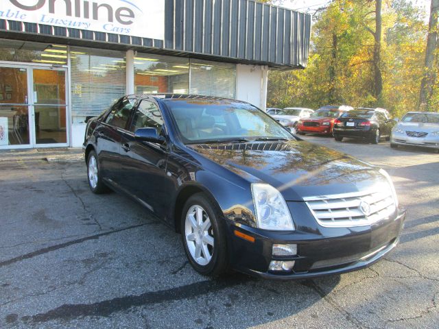 Cadillac STS 2006 photo 2