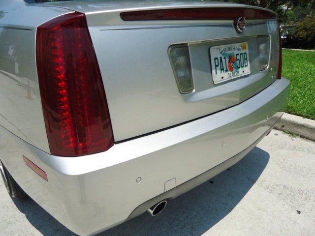 Cadillac STS 2006 photo 7